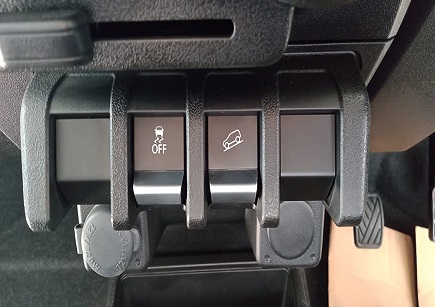 products/Automobiles/Jimny/USP/Jimny USP.jpg